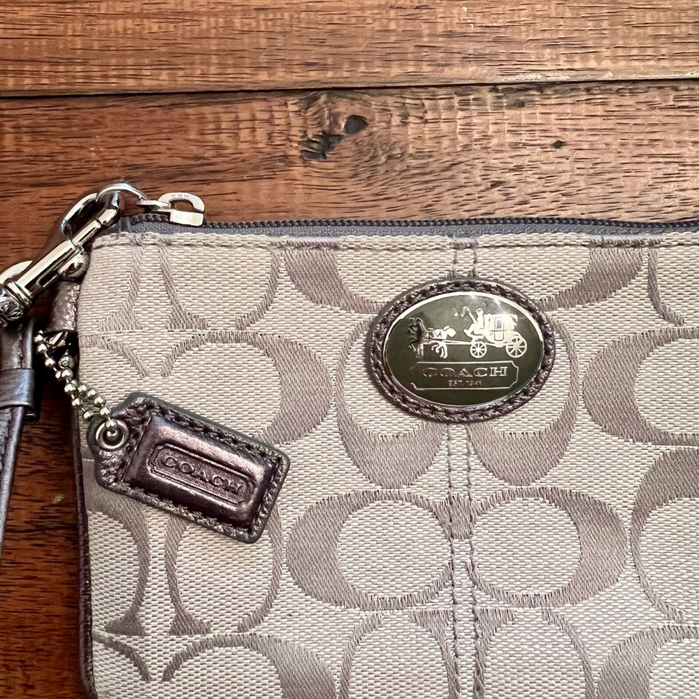 Coach | Signature Mini- Zip Wristlet - Picture 4 of 5